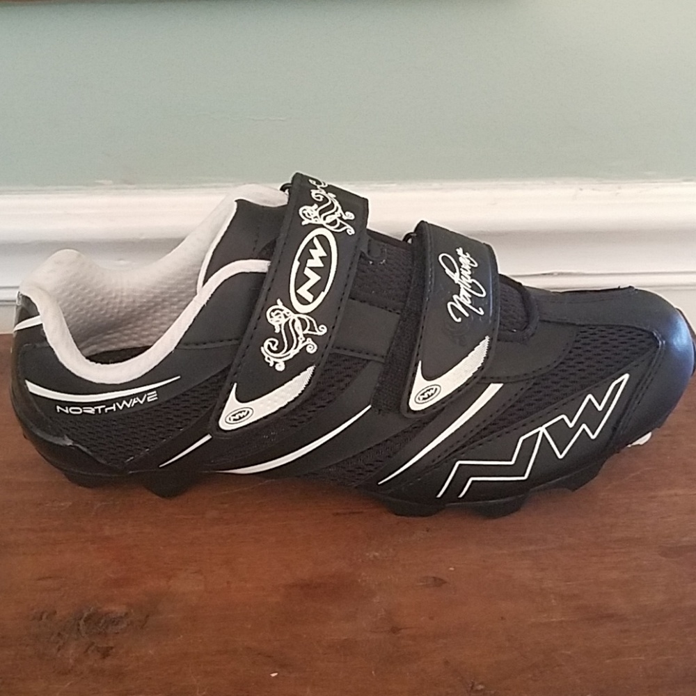 Bike/spin shoes
